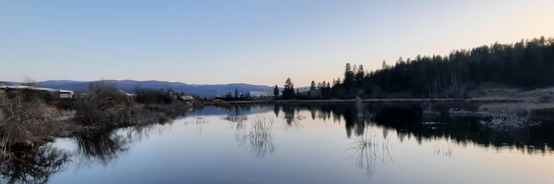A completely unrelated picture of Carney Pond during the sunset